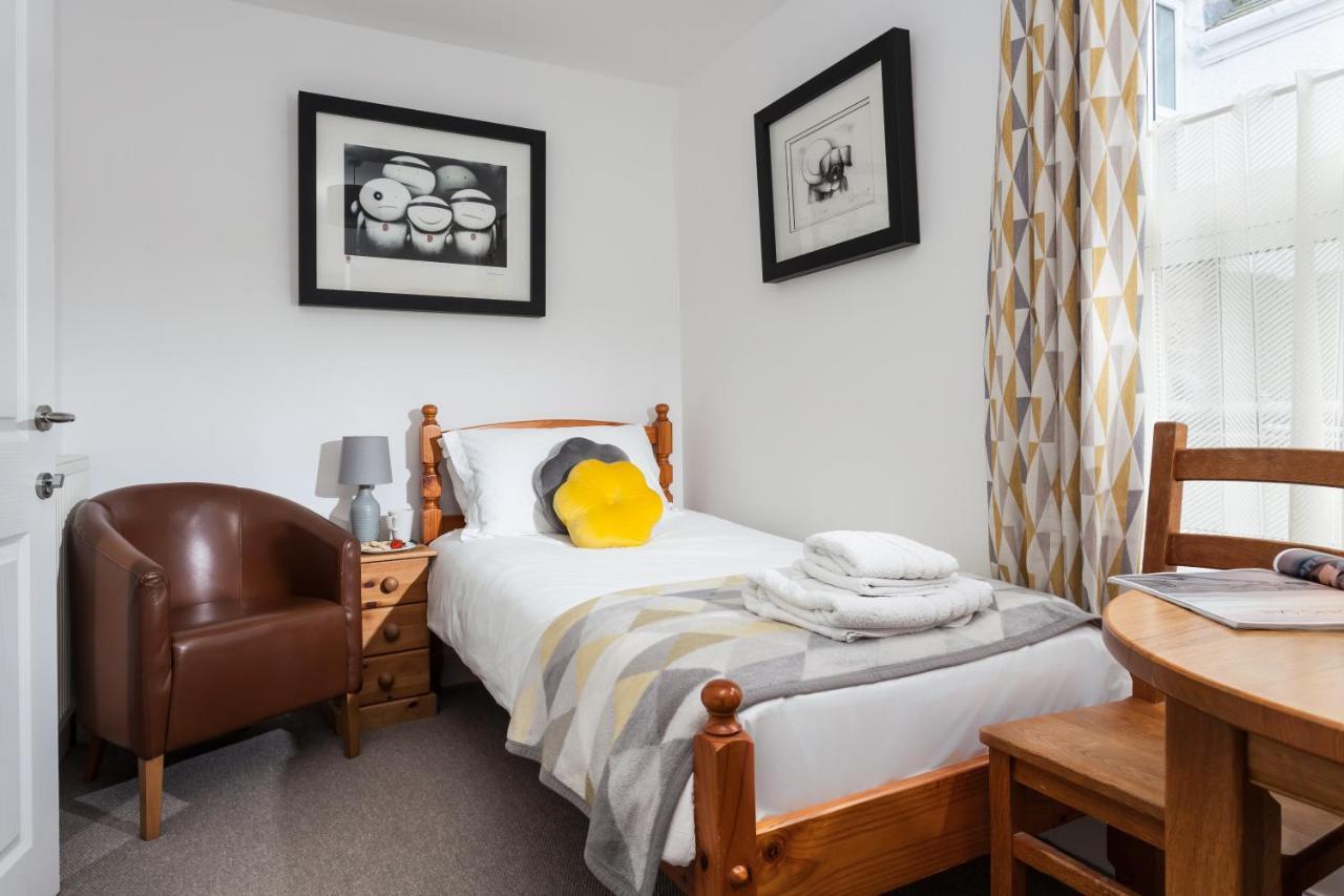 The Olive Branch Bed & Breakfast St Ives Екстериор снимка