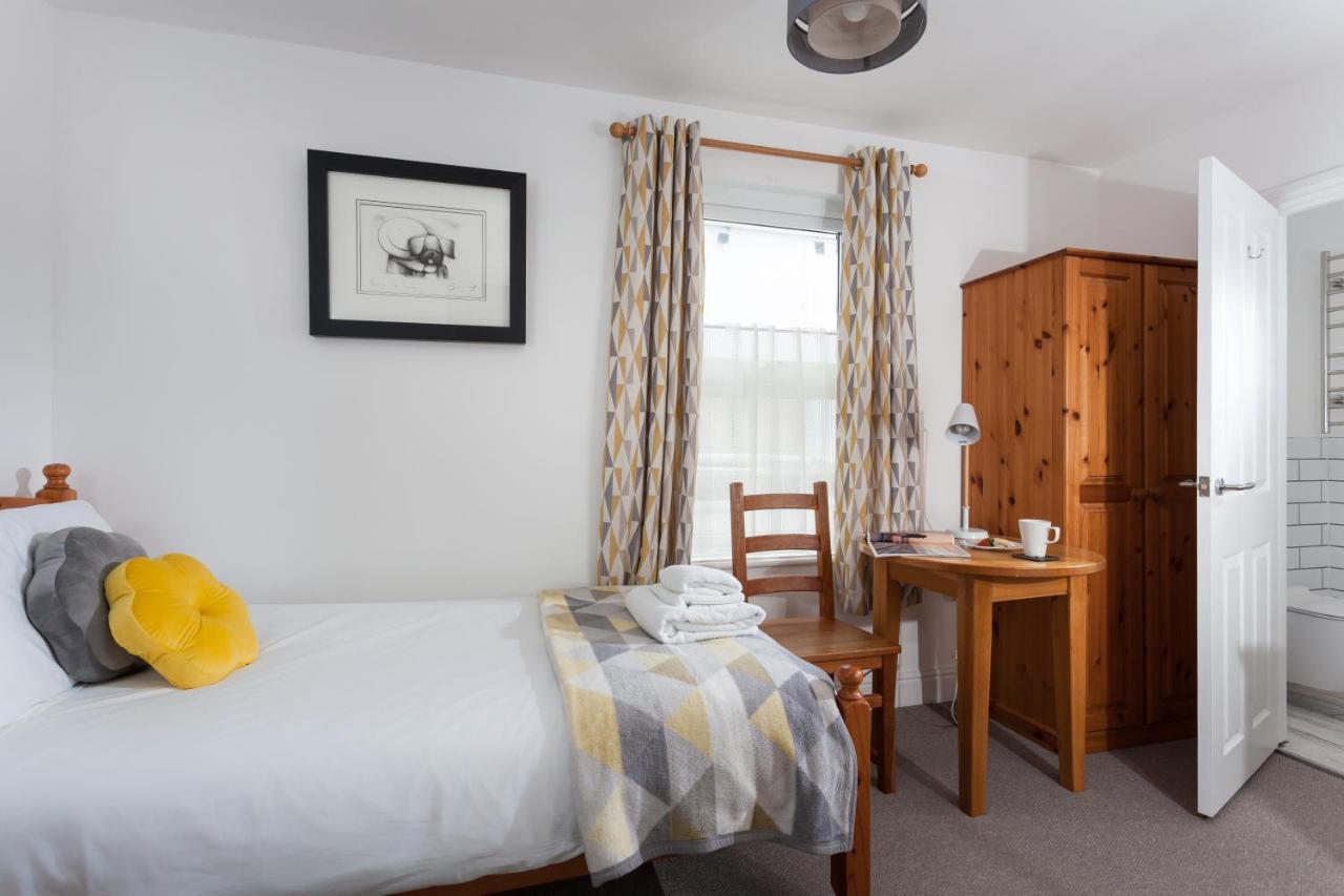 The Olive Branch Bed & Breakfast St Ives Екстериор снимка